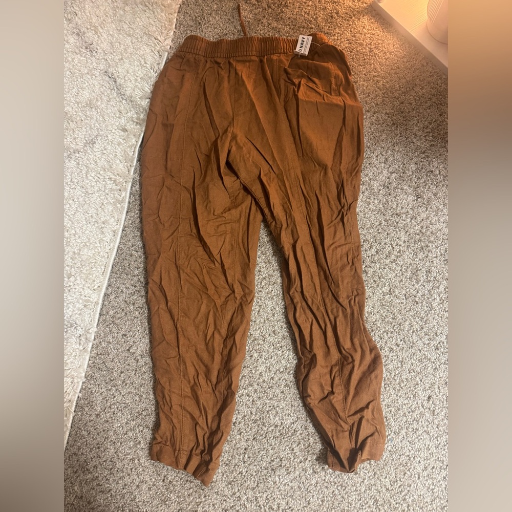 TRIO Old Navy High-waisted cropped linen blend tapered pants - Picture 6 of 9